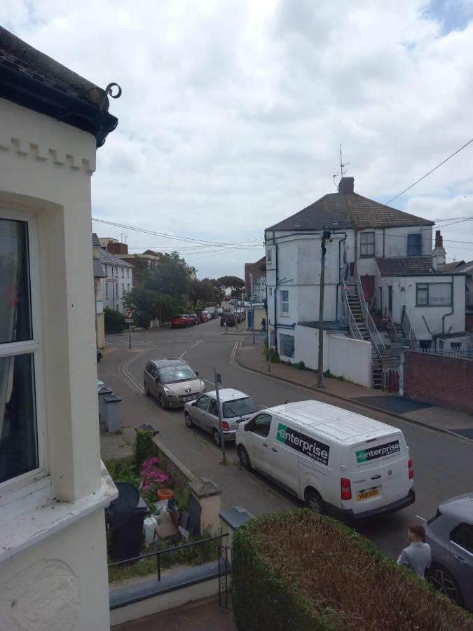 Beach Palace Clacton-on-Sea Exterior photo